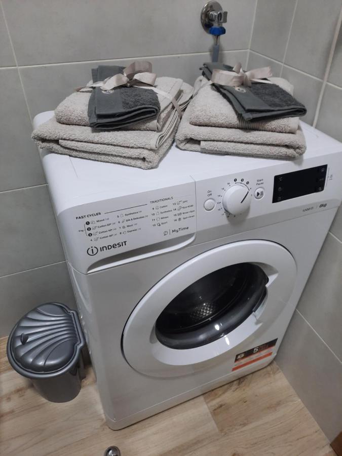 Apartman Bulevar Sarajevo - FREE PARKING Exterior foto