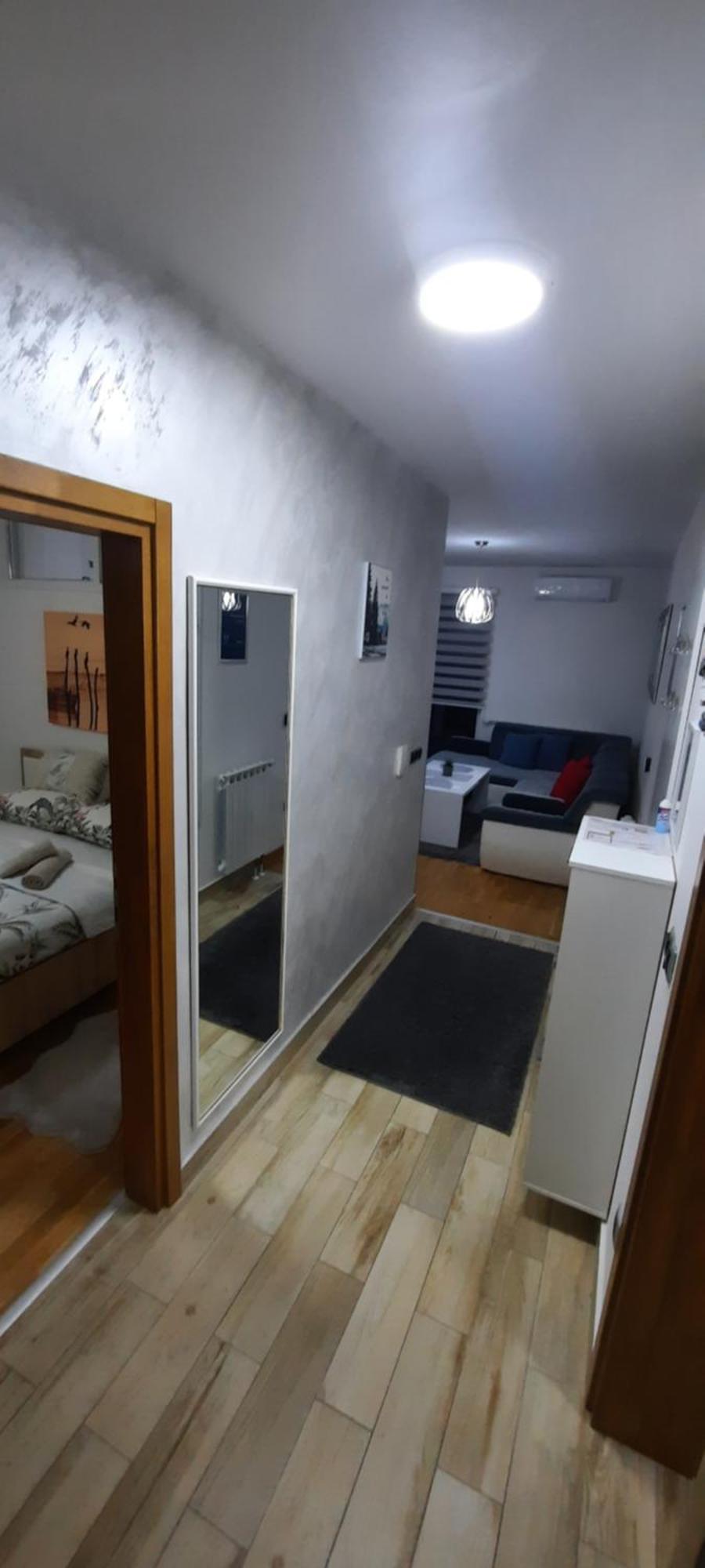 Apartman Bulevar Sarajevo - FREE PARKING Exterior foto